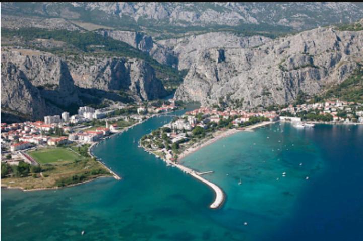 Mini Stone House Villa Omiš Buitenkant foto