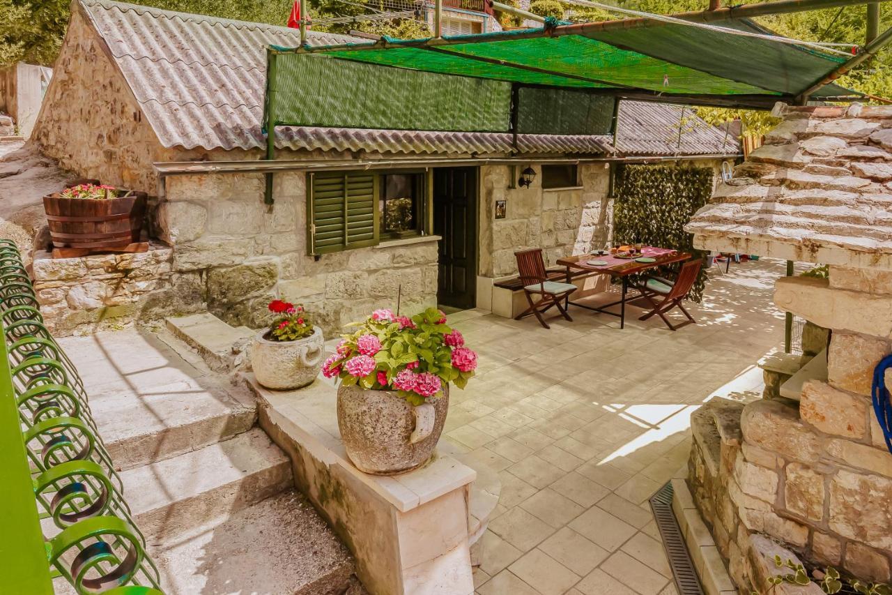 Mini Stone House Villa Omiš Buitenkant foto