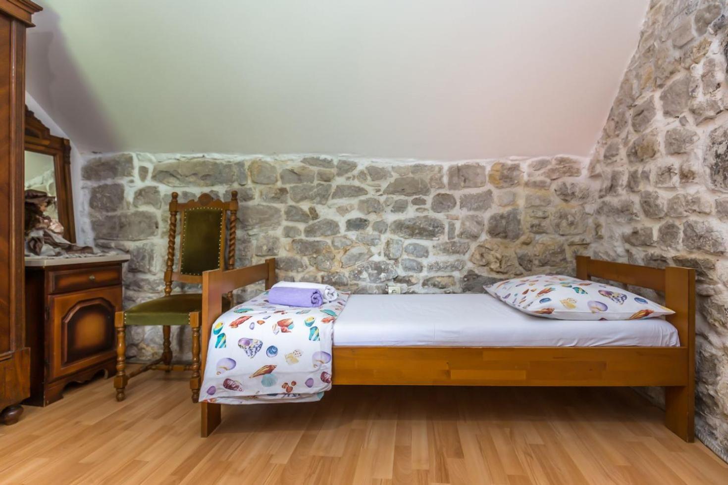 Mini Stone House Villa Omiš Buitenkant foto